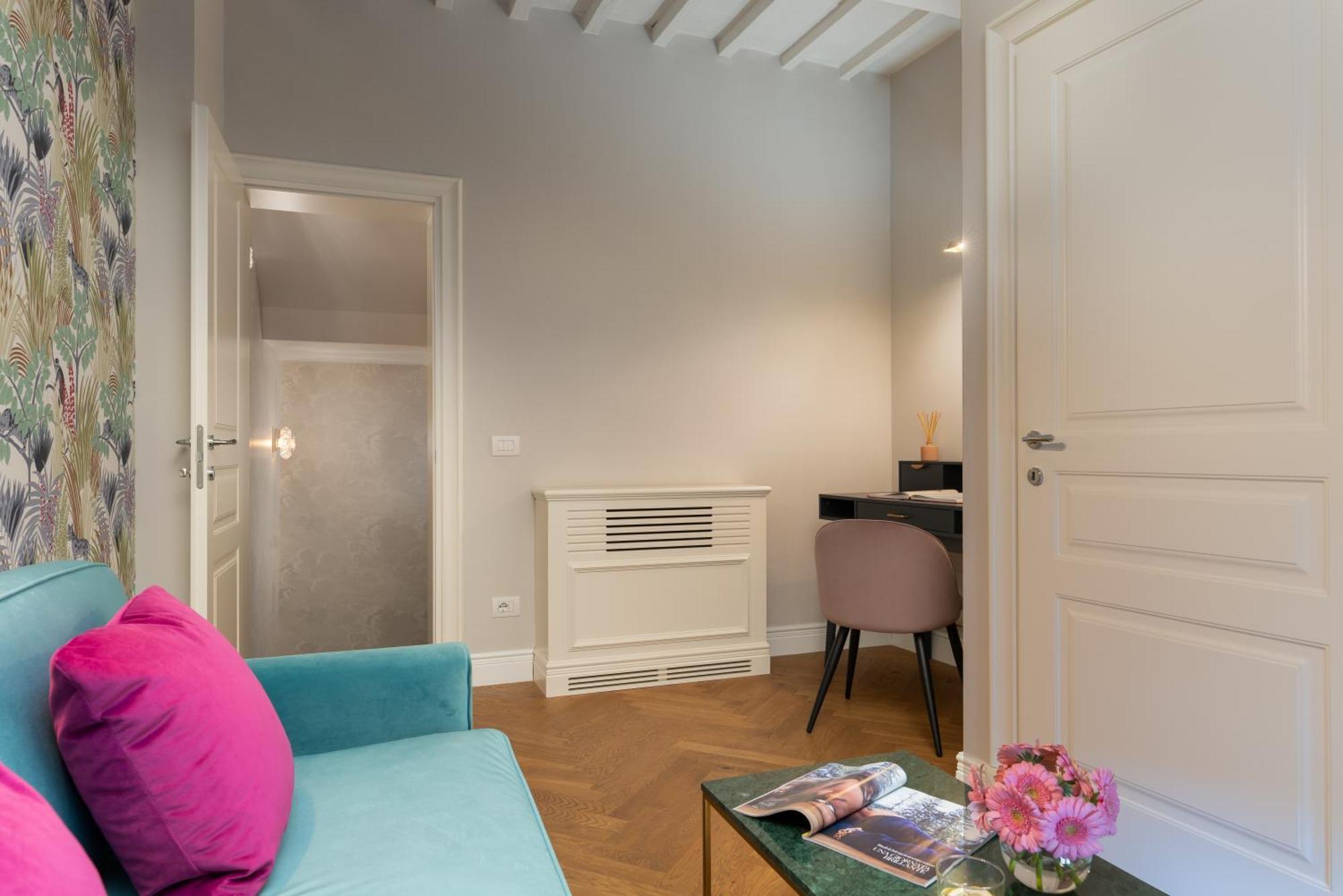 Apartment Torretta Penthouse Luxury In By Palazzo Pazzi Vitali Florence